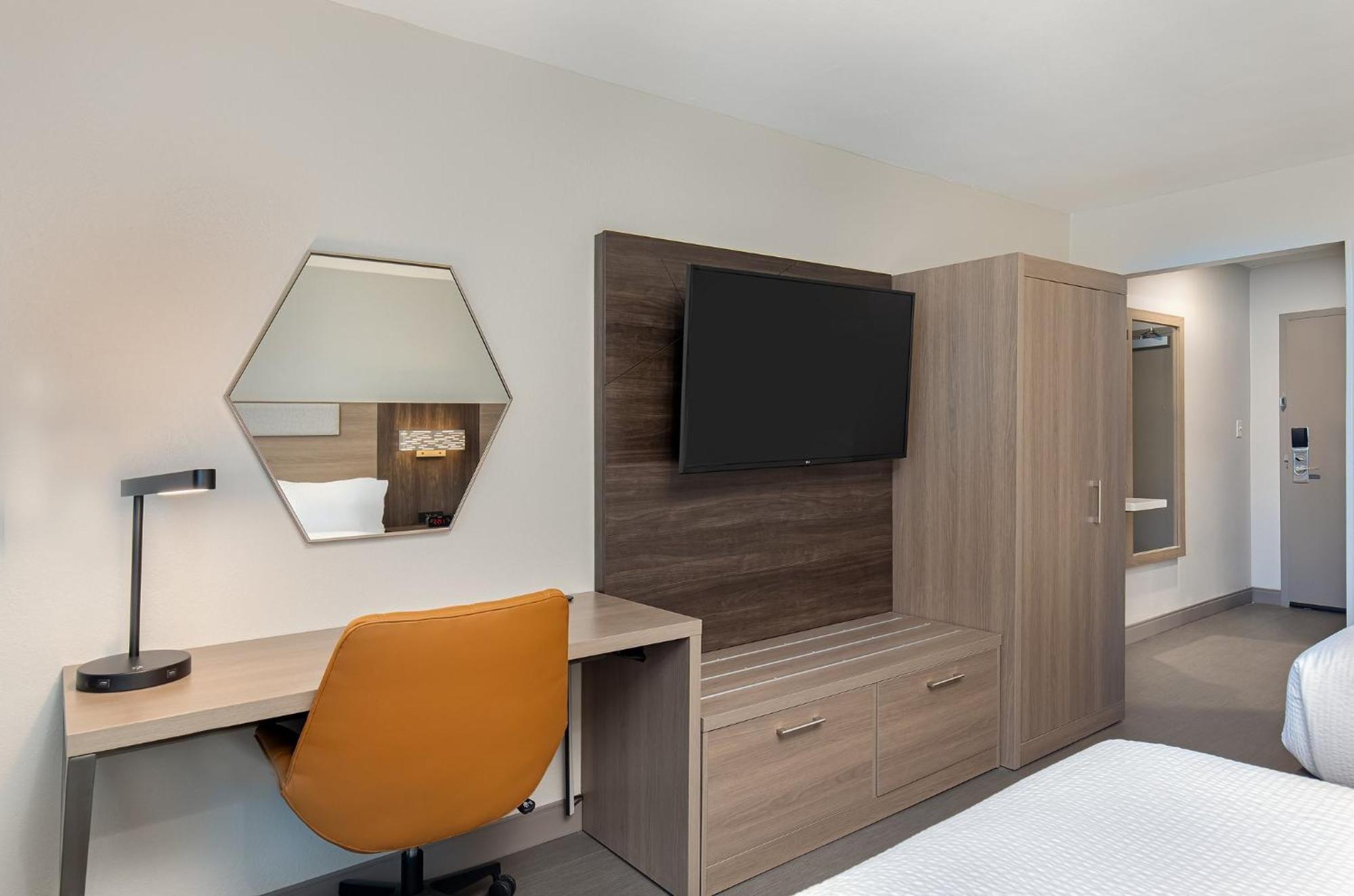 Holiday Inn Express Atlanta Airport - North, An Ihg Hotel College Park Екстер'єр фото